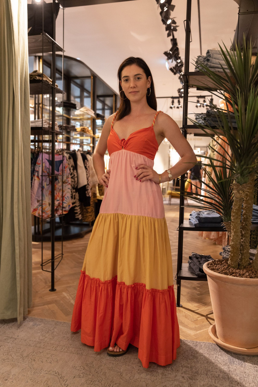 Λατρεύεις τα maxi dresses; Αυτές είναι οι πιο fashionable επιλογές του καλοκαιριού!