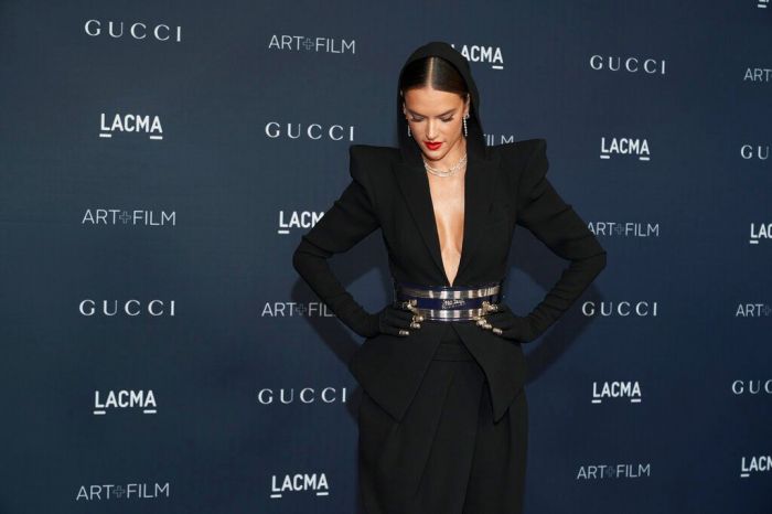 LACMA Art+Film Gala 2022: Οι καλύτερες εμφανίσεις των celebrities στο μπλε χαλί