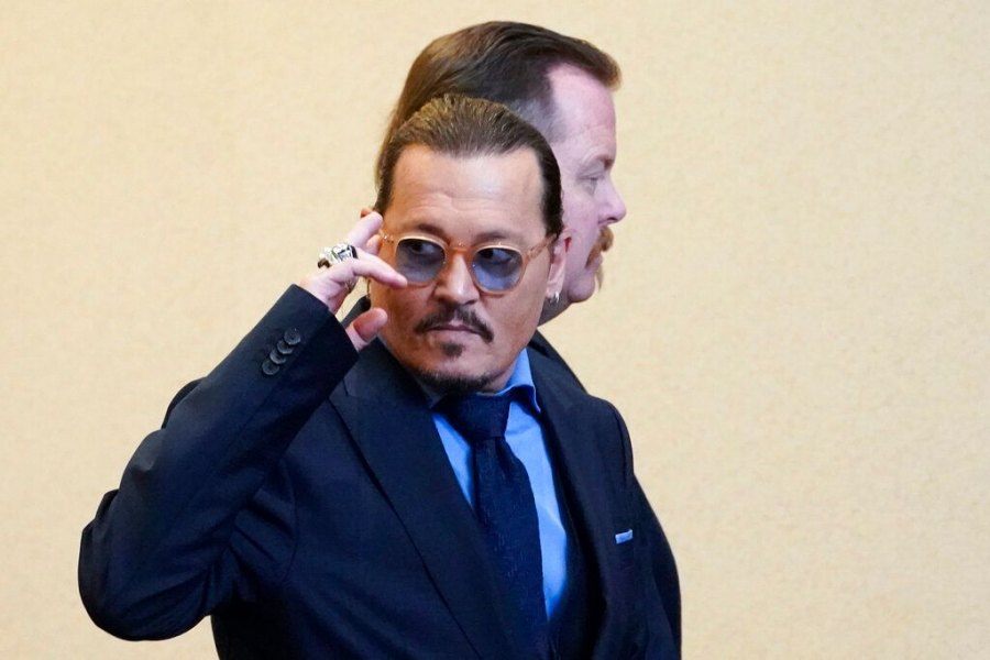 Ο Johnny Depp θα είναι ο πρώτος άνδρας σε show της Savage x Fenty και το κοινό άρχισε ήδη τα σχόλια