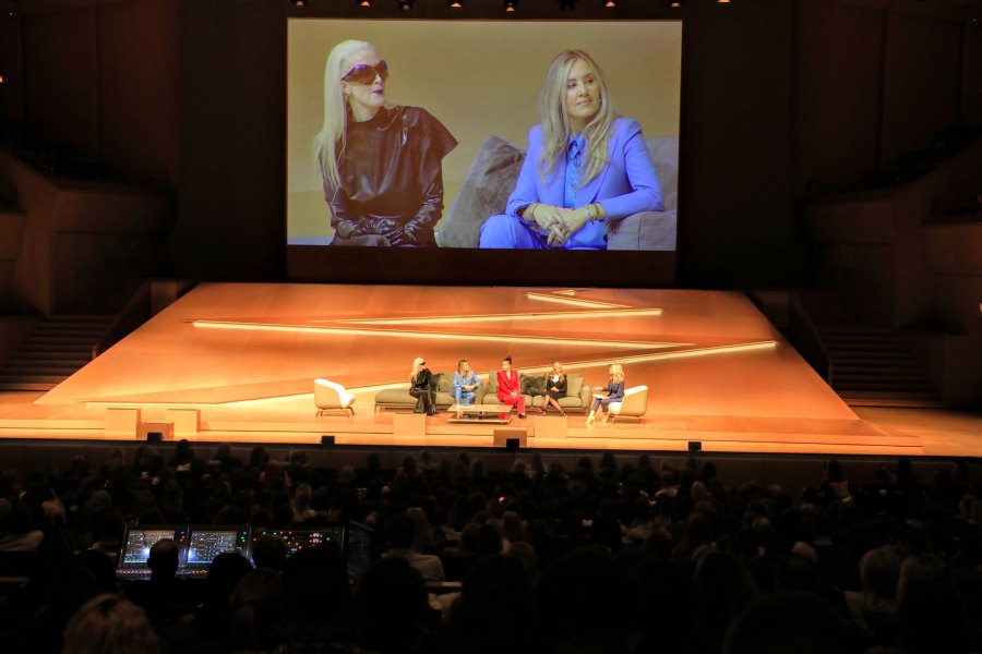 The Metaverse: Στο δεύτερο διεθνές συνέδριο της Vogue Greece είδαμε το μέλλον... και ήταν virtual