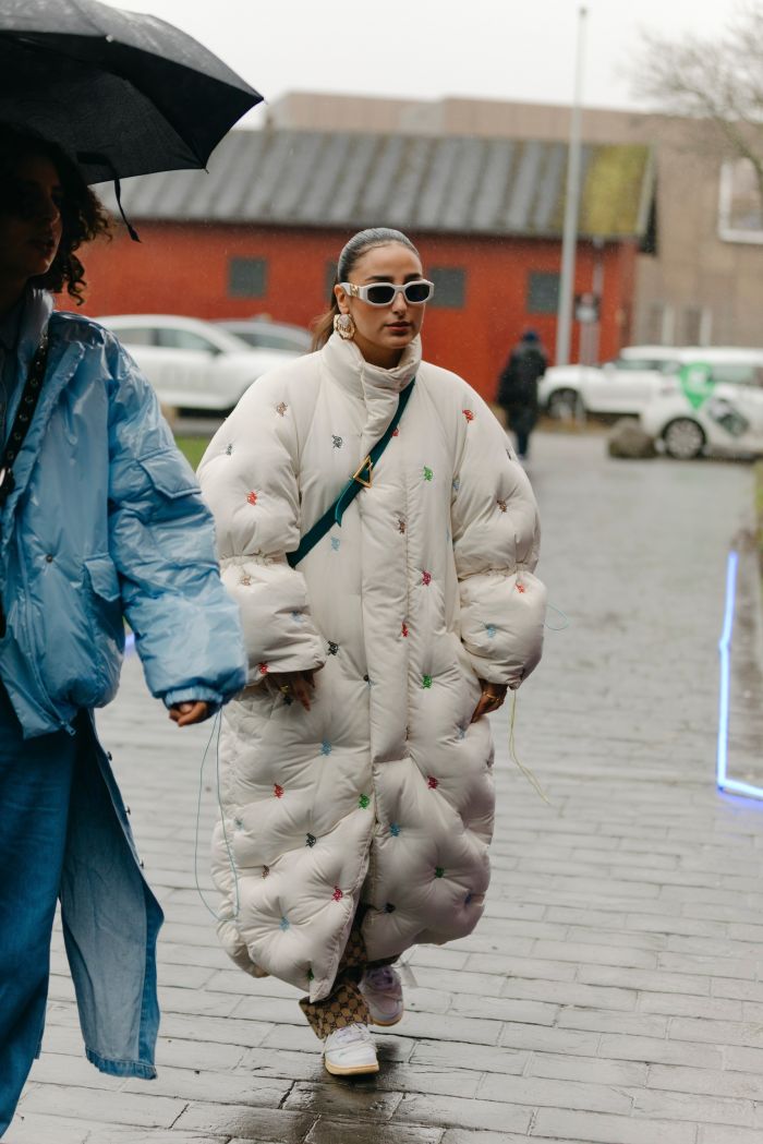 Copenhagen Fashion Week 2023:Τα καλύτερα looks από το street style και ένα viral «φόρεμα καταστροφή»