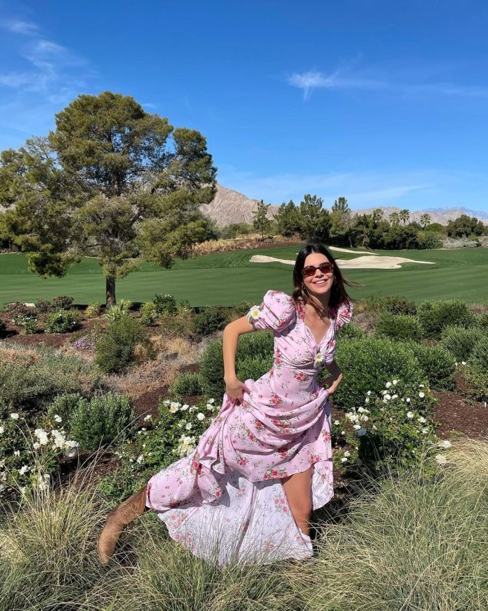 Kendall Jenner: Συνεχίζει την παράδοση του πιο stylish πασχαλινού φορέματος με μία vintage επιλογή