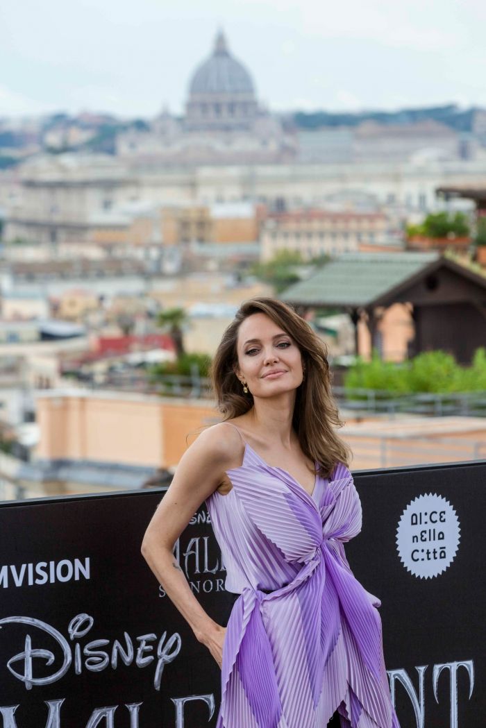 Το Atelier Jolie είναι το νέο επιχειρηματικό βήμα της Angelina Jolie που μπαίνει στο χώρο της μόδας
