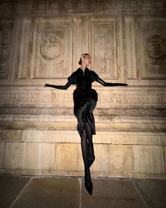 Μαρία Ολυμπία Γλύξμπουργκ:Με αέρινο lingerie φόρεμα επέλεξε την τάση που λατρεύει η Victoria Beckham