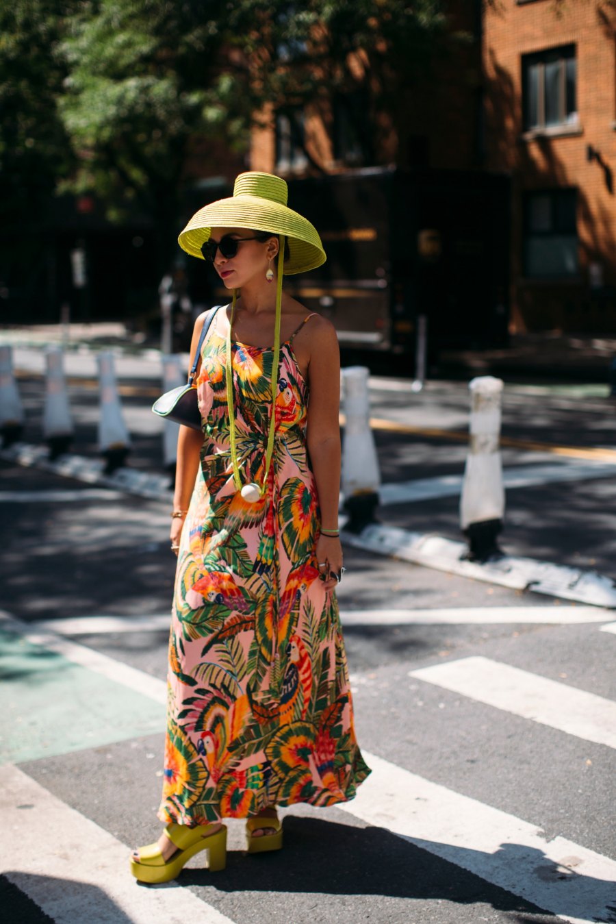 Οδηγός αγοράς: 10 fashionable καπέλα τώρα που θα ξεκινήσεις ηλιοθεραπεία
