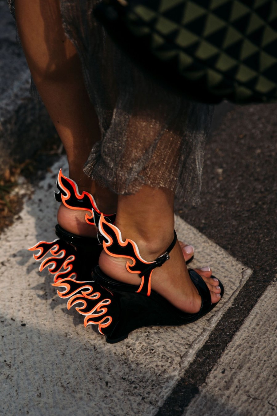 Surprise heels: Τα τακούνια  έκπληξη που θα κάνουν takeover στην γκαρνταρόμπα σου