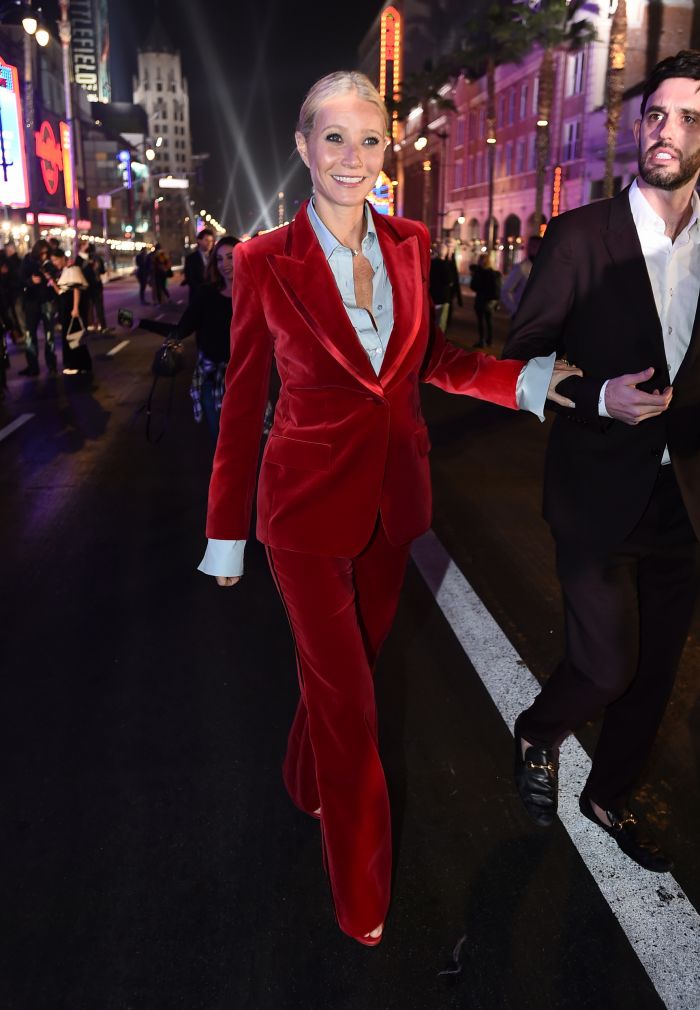 High summer: Η Gwyneth Paltrow έχει ένα νέο αγαπημένο summer top που φόρεσε ξανά στα Hamptons