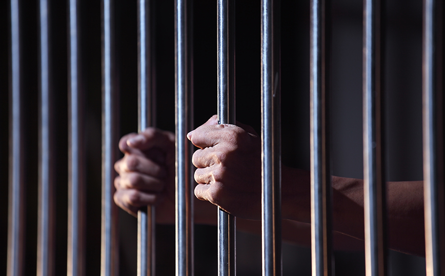 Φυλακές Κομοτηνής: Σε χώρο για 90 άτομα κρατούνται 375, καταγγέλλουν οι σωφρονιστικοί υπάλληλοι – «Οι κοριοί “χορεύουν” στα στρώματα»