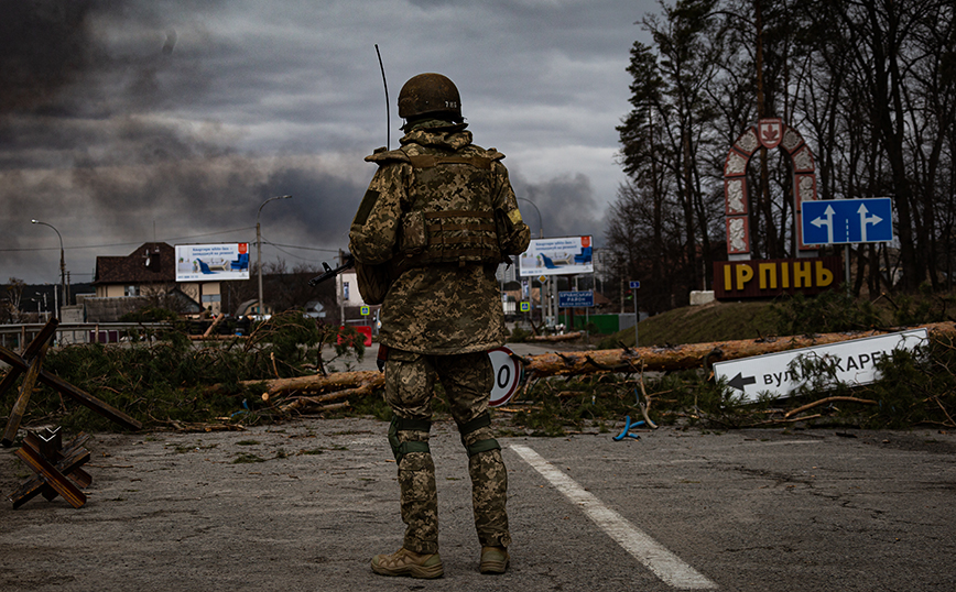 Η Βαρσοβία βρίσκεται στο πλευρό του Κιέβου στην «τιτάνια μάχη» κατά της ρωσικής επέμβασης