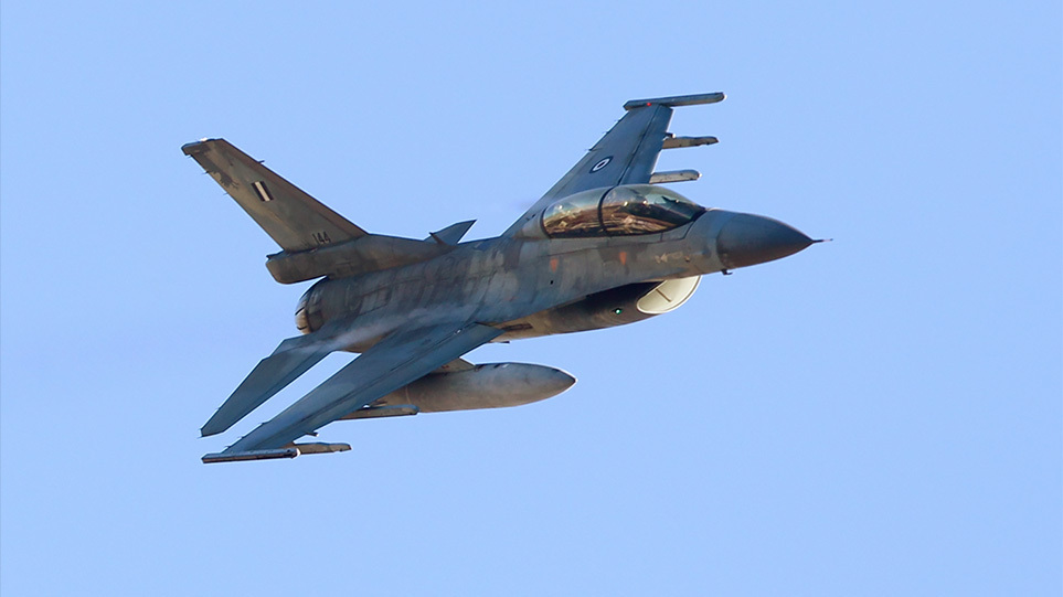 arouraios-image-f16-1