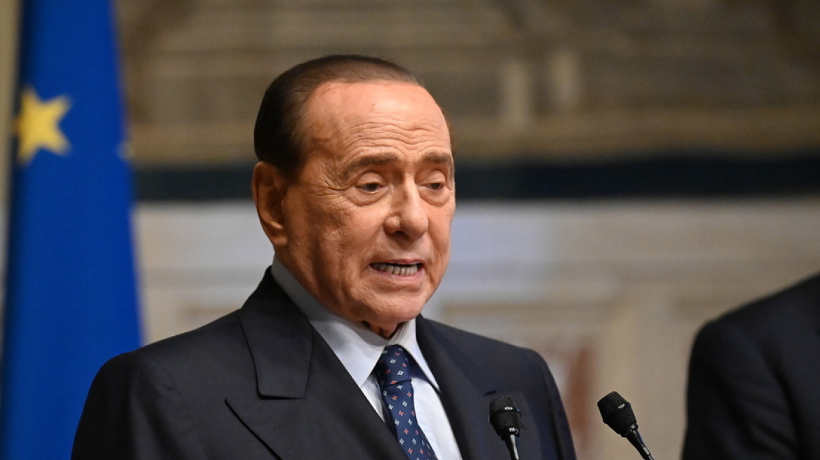 arouraios-image-berlusconi4-2