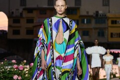 9d4d33fb-emilio_pucci_resort-2024-8.jpgtroZmvKXBsyX8ca_PepBgKg