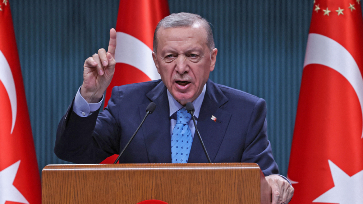 arouraios-image-erdogan_simaies_arthro-2