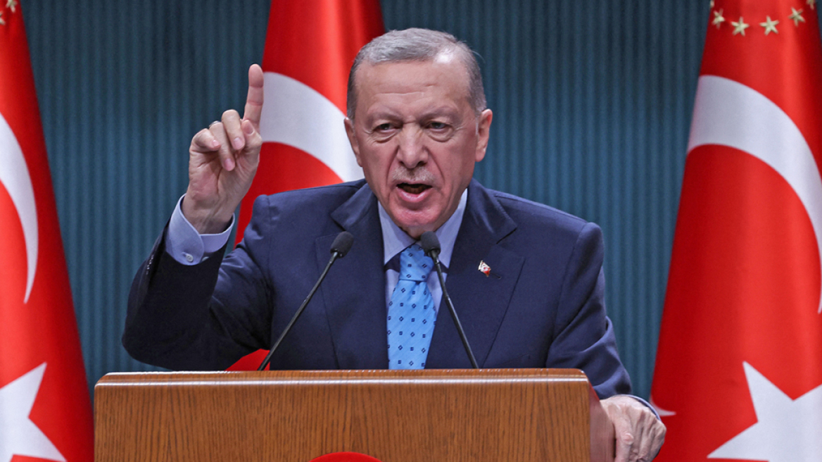 arouraios-image-erdogan_simaies_arthro-3