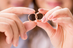 21_weddingrings.jpg