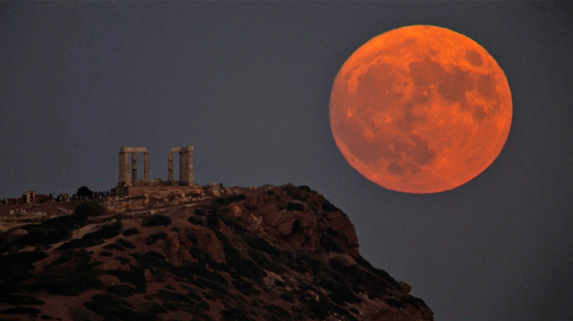 «Χρονοταξιδιώτης» αποκαλύπτει 5 καταστροφές για το 2024 – «Θα φτιαχτεί υβρίδιο ανθρώπου με χιμπατζή»