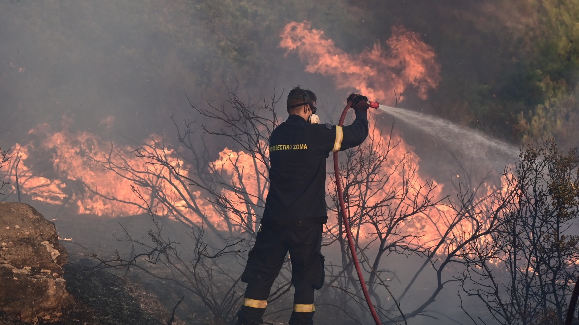 Κακοκαιρία με βροχές, καταιγίδες και θυελλώδεις ανέμους – Ποιες περιοχές θα «σαρώσουν» τα έντονα καιρικά φαινόμενα